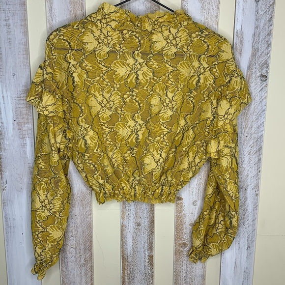Zara Mustard Yellow Lace Ruffled Crop Blouse - Picture 4 of 7